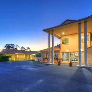 country-roads-motor-inn-goondiwindi.queenslandhotels.net/