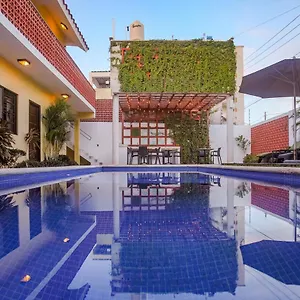 villas-mundaca.allrivieramayahotels.com/